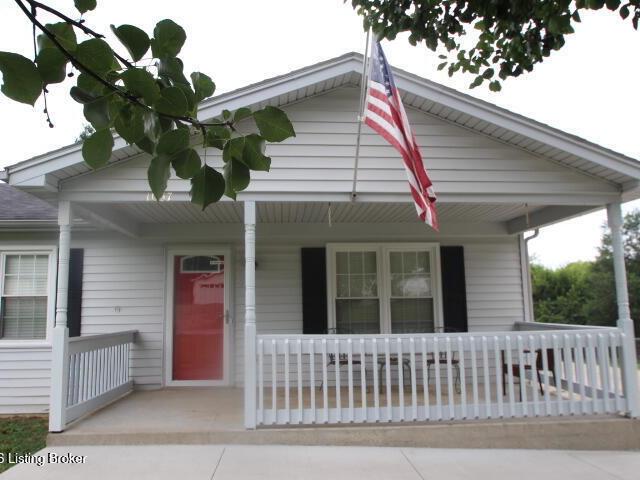 House for sale in Lawrenceburg, Kentucky