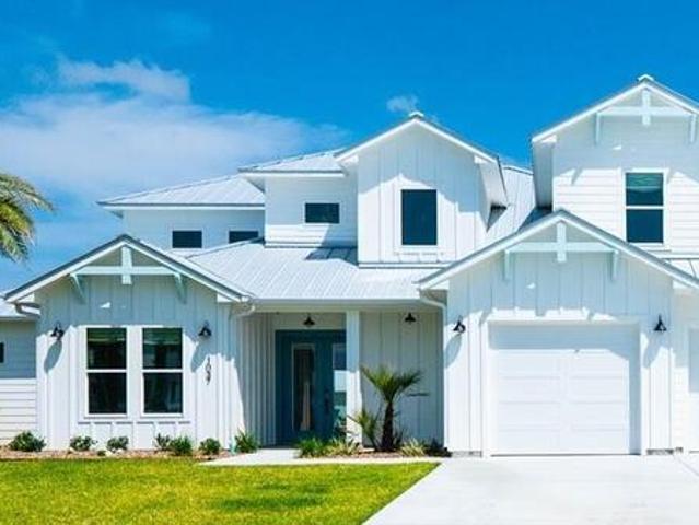 House for sale in Rockport