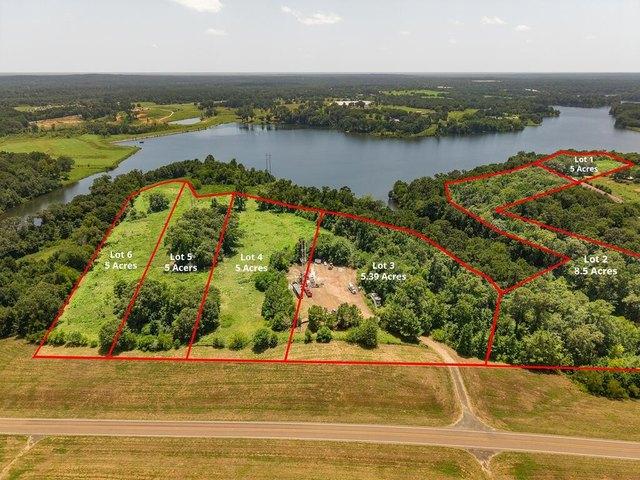 Land for sale in Garrison, Texas