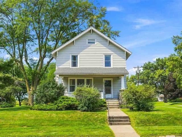 House for sale in Washington, Iowa