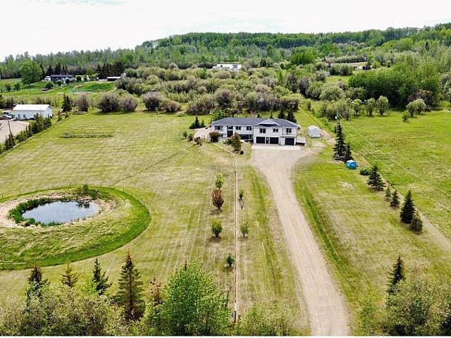 House for sale in Tomslake, British Columbia