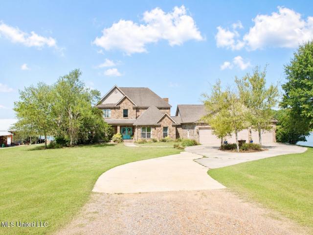 House for sale in Grenada, Mississippi