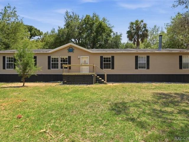 House for sale in Crystal River, Florida