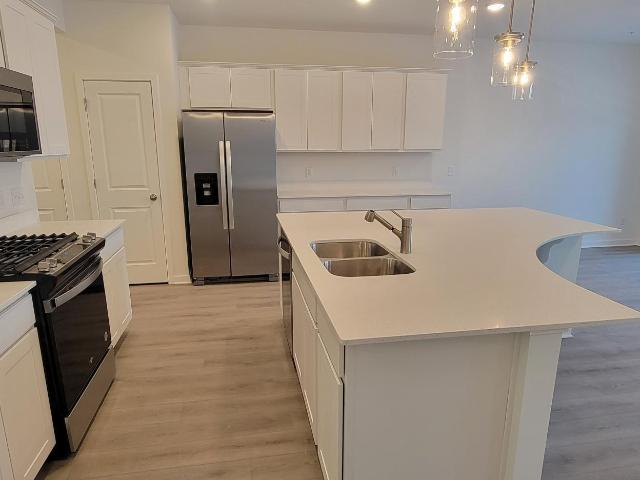 Townhouse for sale in Maple Grove