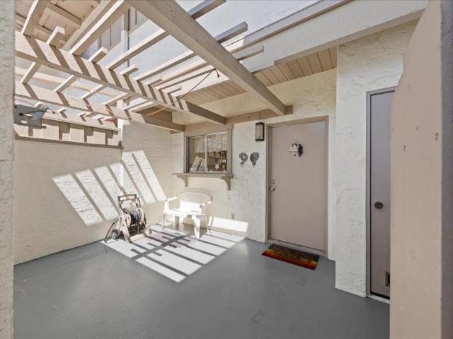 Townhouse for sale in Cupertino, California