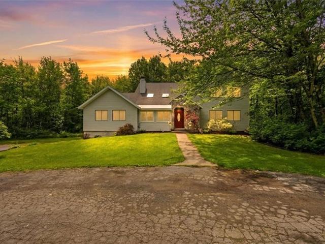 House for sale in Oneida, New York