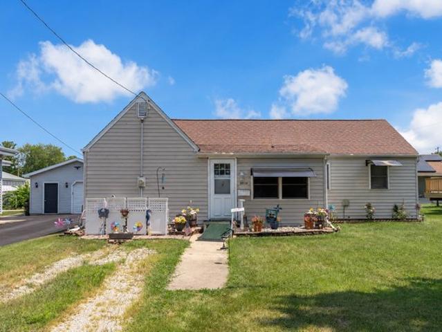 House for sale in Ottawa, Illinois