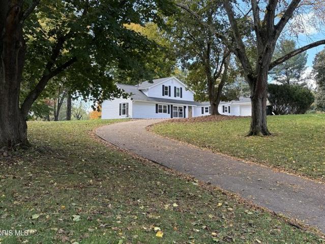 House for sale in North Canton, Stark County
