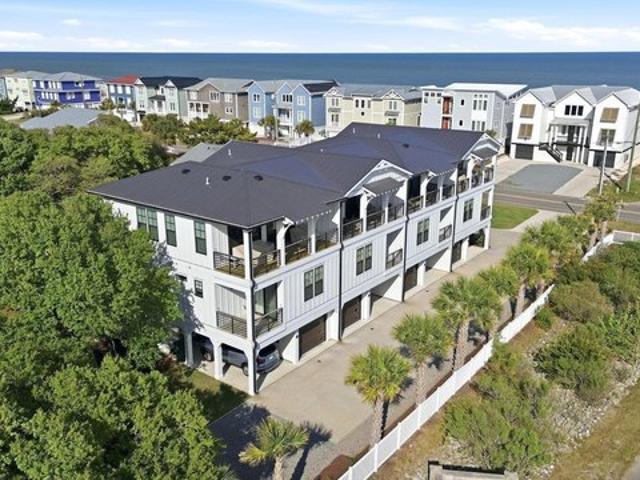 Townhouse for sale in Kure Beach, North Carolina