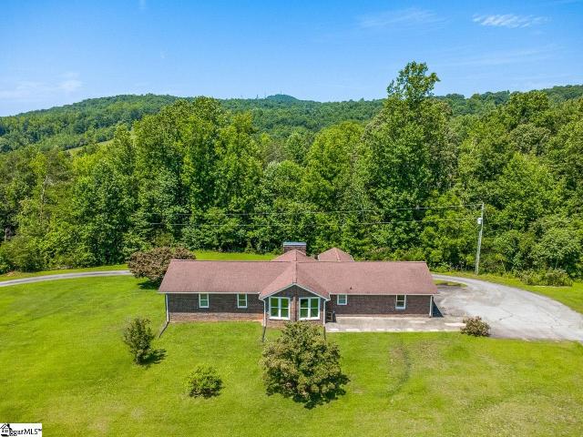 House for sale in Pickens, South Carolina