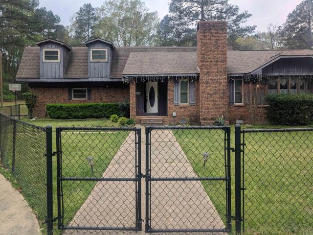 House for sale in Ark