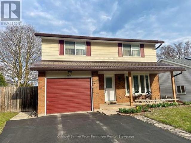 House for sale in Saugeen Shores, Ontario