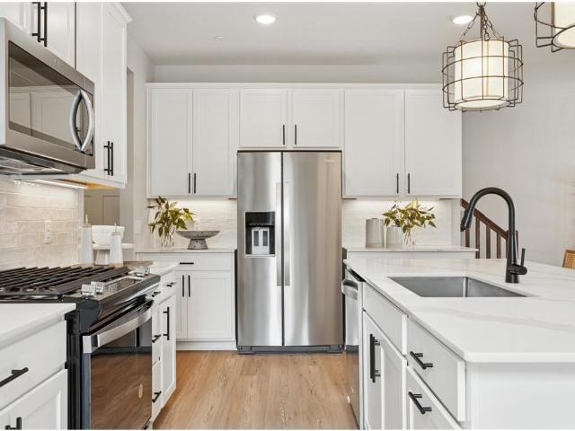 Townhouse for sale in Maple Grove