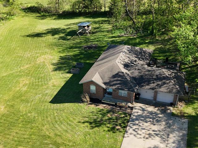 House for sale in Barry, Missouri