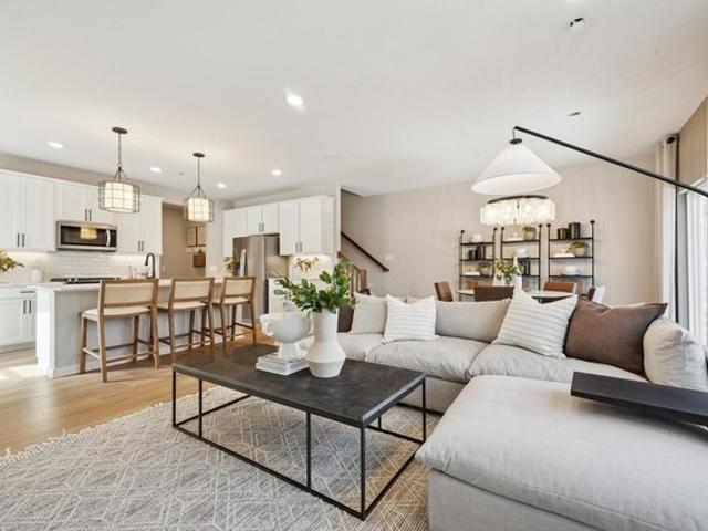 Townhouse for sale in Hennepin, Minnesota
