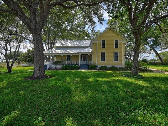 Farm for sale in Weimar, Fayette County
