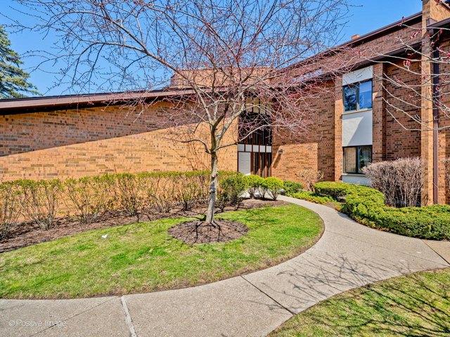 Condo for sale in Highland Park, Illinois