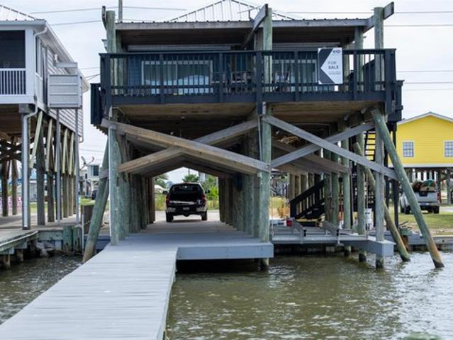 House for sale in Exxon Grand Isle Shorebase, Grand Isle