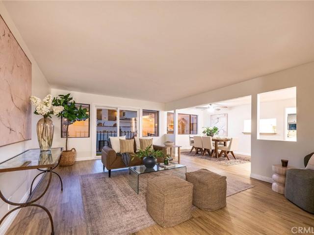 Condo for sale in Little Italy, Los Angeles