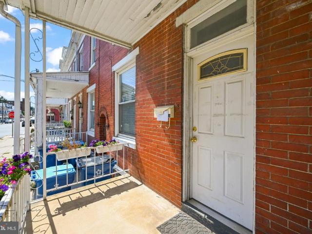 Townhouse for sale in West York, Pennsylvania