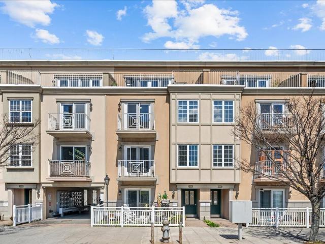 Condo for sale in Queens, Arverne
