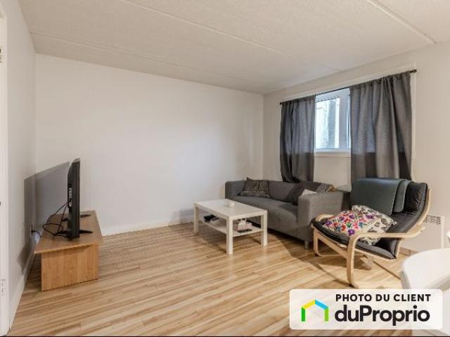 Apartment for rent in Lairet, Québec