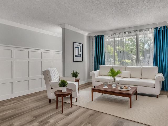 Condo for sale in Surrey, British Columbia