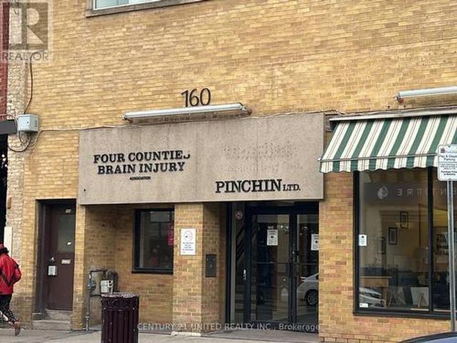 Commercial for rent in Peterborough, Ontario