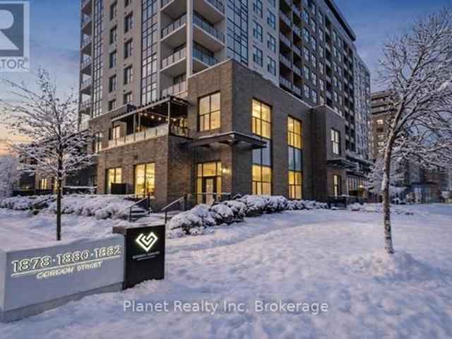 Townhouse for sale in Guelph, Ontario