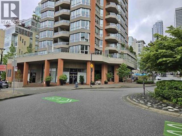 Commercial for rent in Downtown, Vancouver