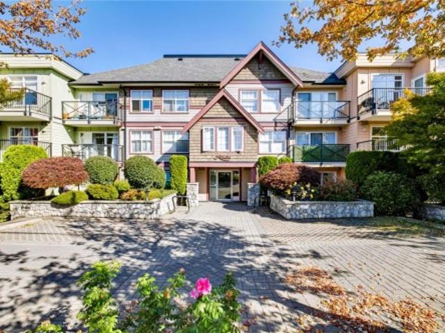 Property for sale in Shelbourne, Saanich