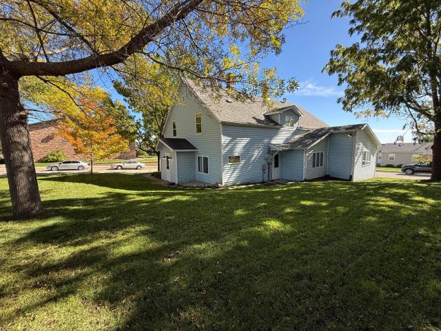 House for sale in Evansville, Douglas County