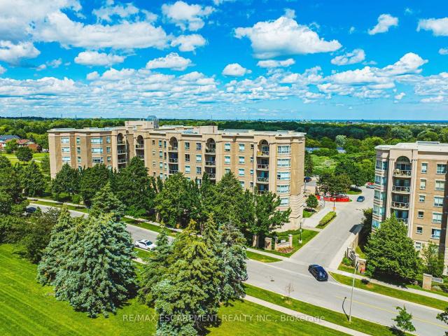 Condo for sale in Woburn, Ontario