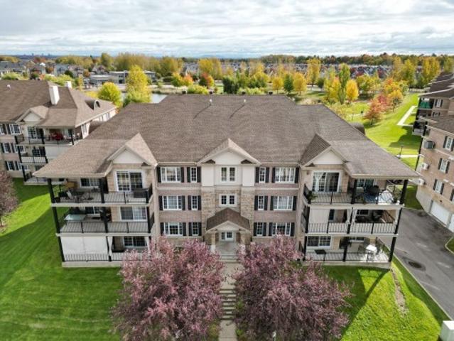 Condo for sale in Les Moulins, Quebec