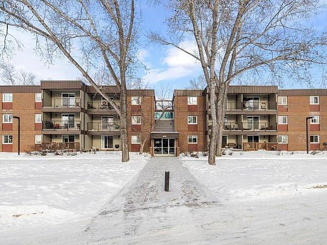 Condo for sale in East St. Paul, Manitoba