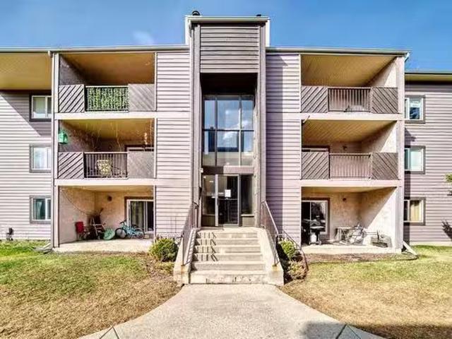 Condo for sale in St. Albert