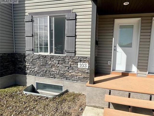 Townhouse for sale in Swift Current, Saskatchewan