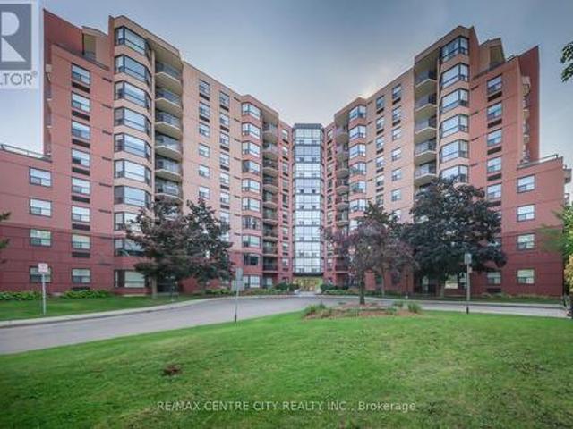 Condo for sale in Arva, Ontario
