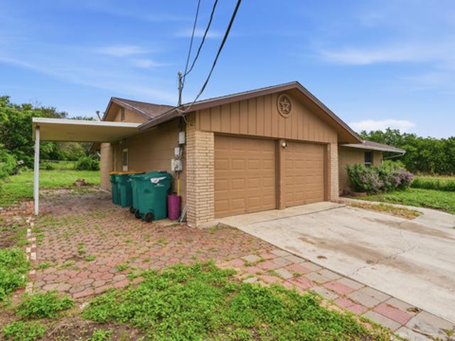House for sale in Converse, Texas