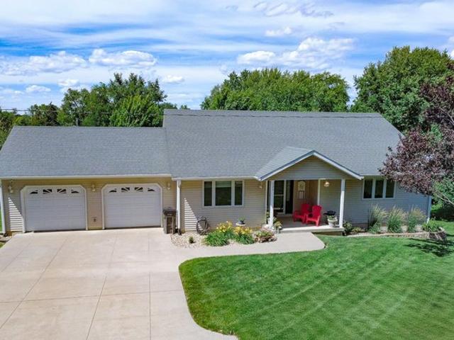 House for sale in Bussey, Iowa