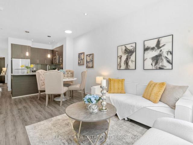 Condo for rent in Toronto, Golden Horseshoe