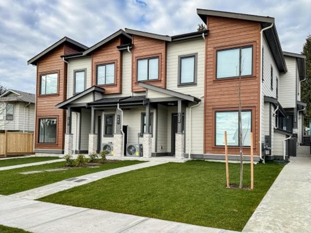 Duplex for sale in Coquitlam