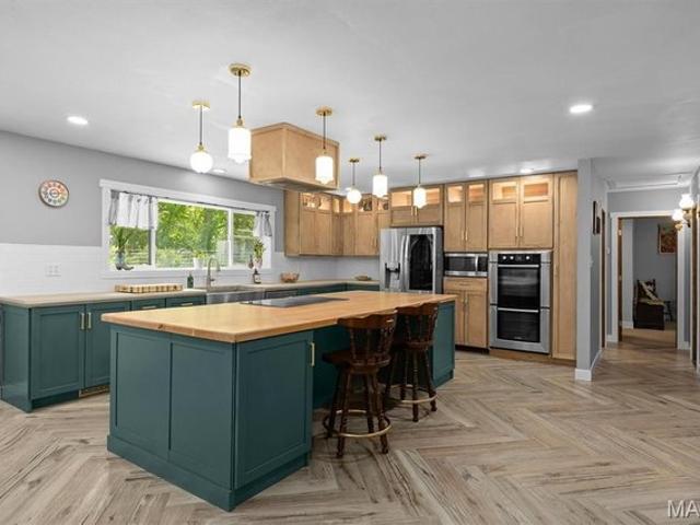 House for sale in Caseyville, Illinois