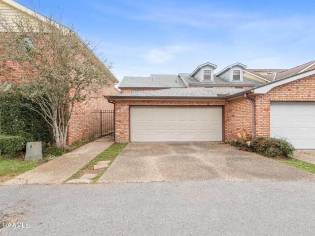 Townhouse for rent in Lafayette