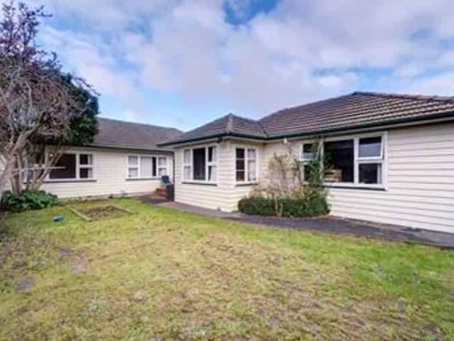 House for rent in Bryndwr, Canterbury