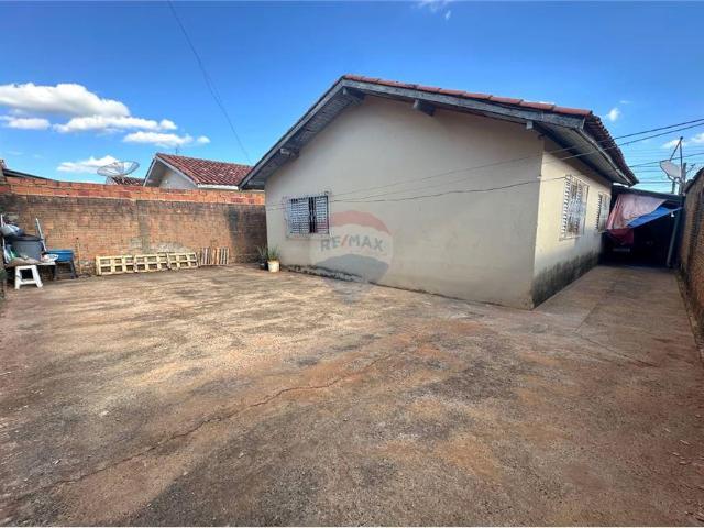 Casa aluguel em Região Imediata de Lins, Lins