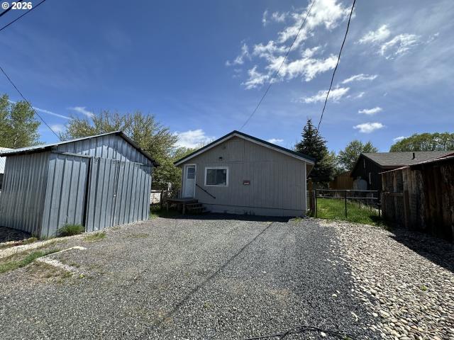 House for sale in Oregonia