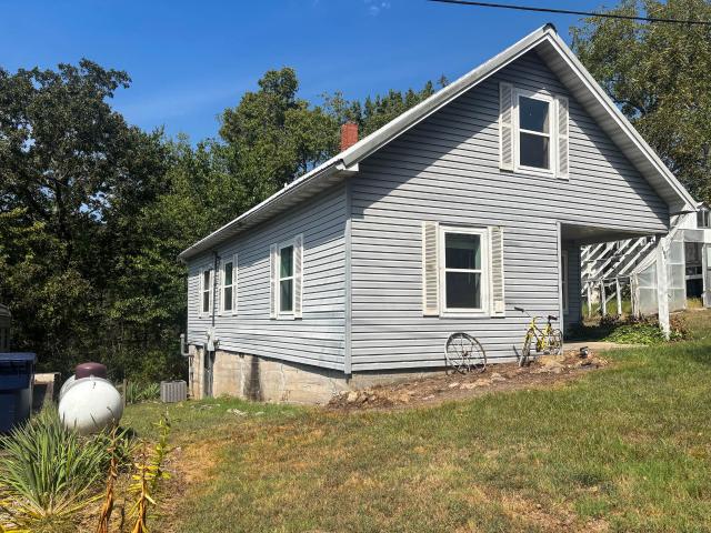 House for sale in Gainesville, Ozark County