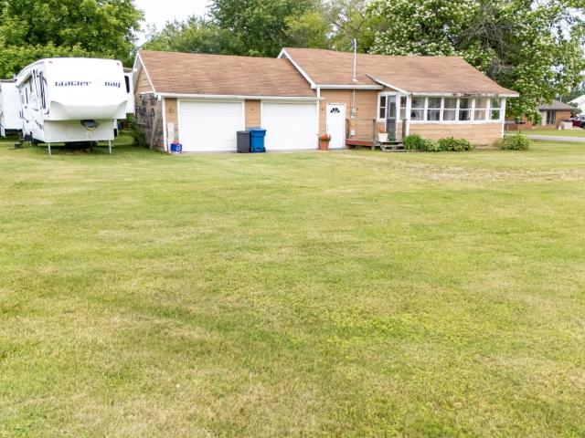 House for sale in Houghton Lake House for sale in Houghton Lake