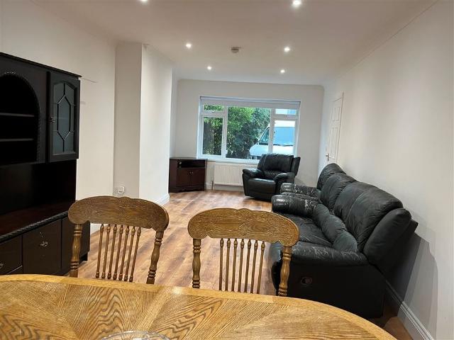 House to rent in Lucan, North Tipperary